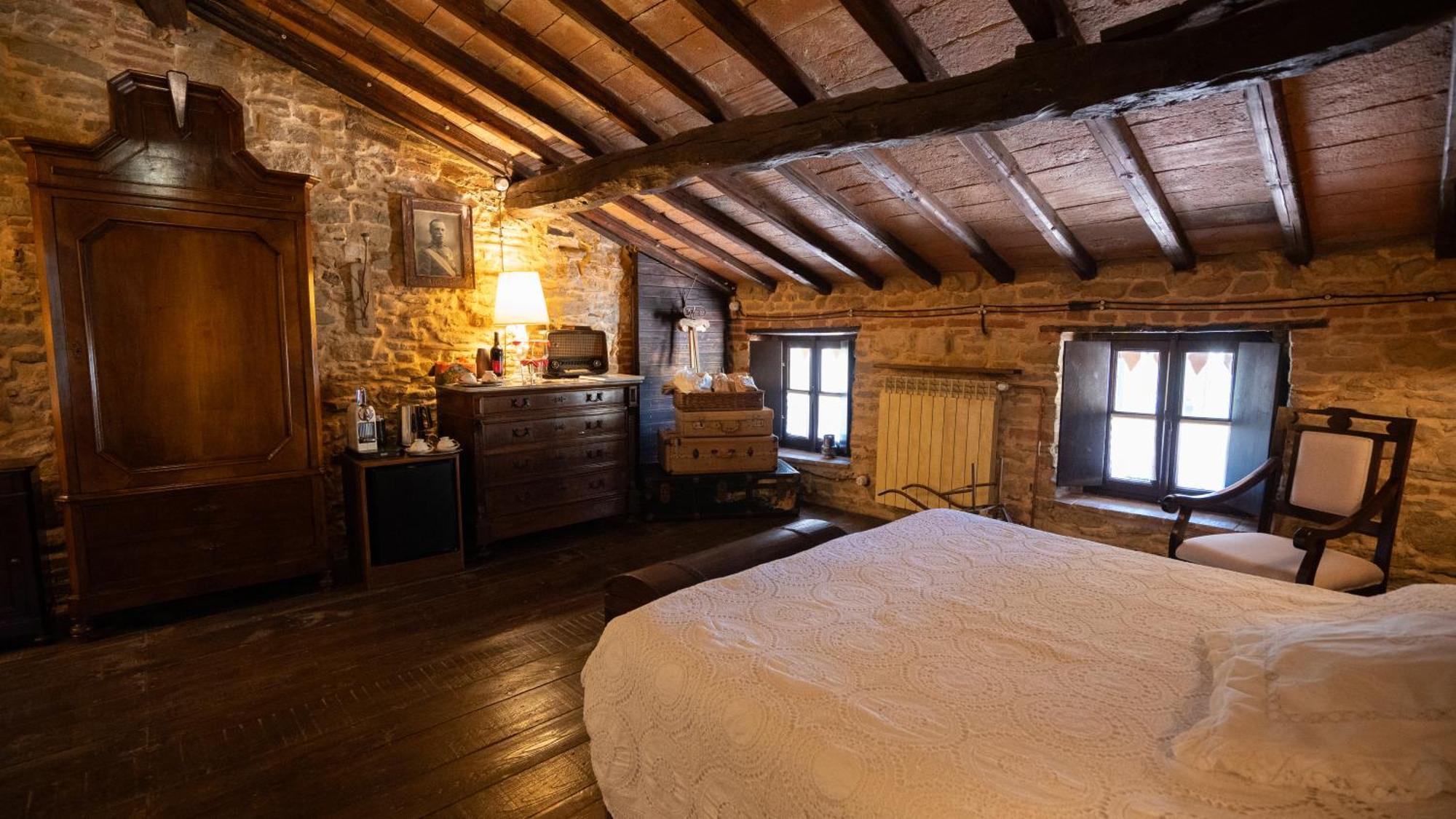 Вилла Borgo Santuletta Santa Giuletta Экстерьер фото