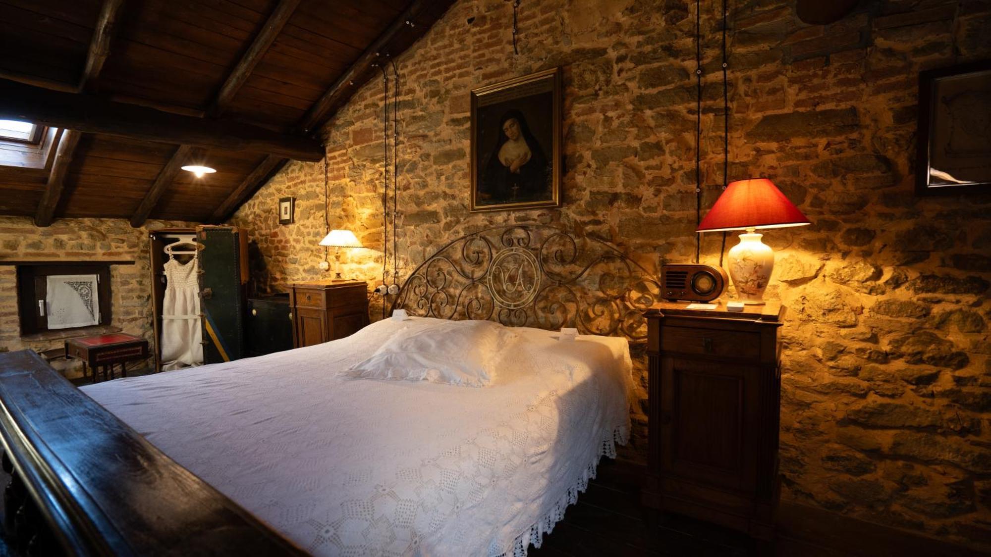 Вилла Borgo Santuletta Santa Giuletta Экстерьер фото